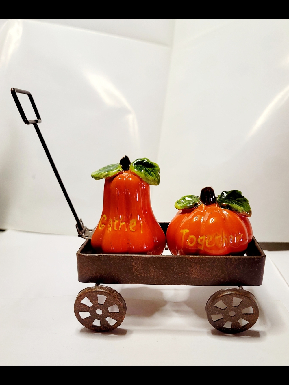 Orange Ceramic Salt And Pepper Pumpkin Decorative Set with Wagon